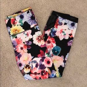 Old Navy Floral Leggings